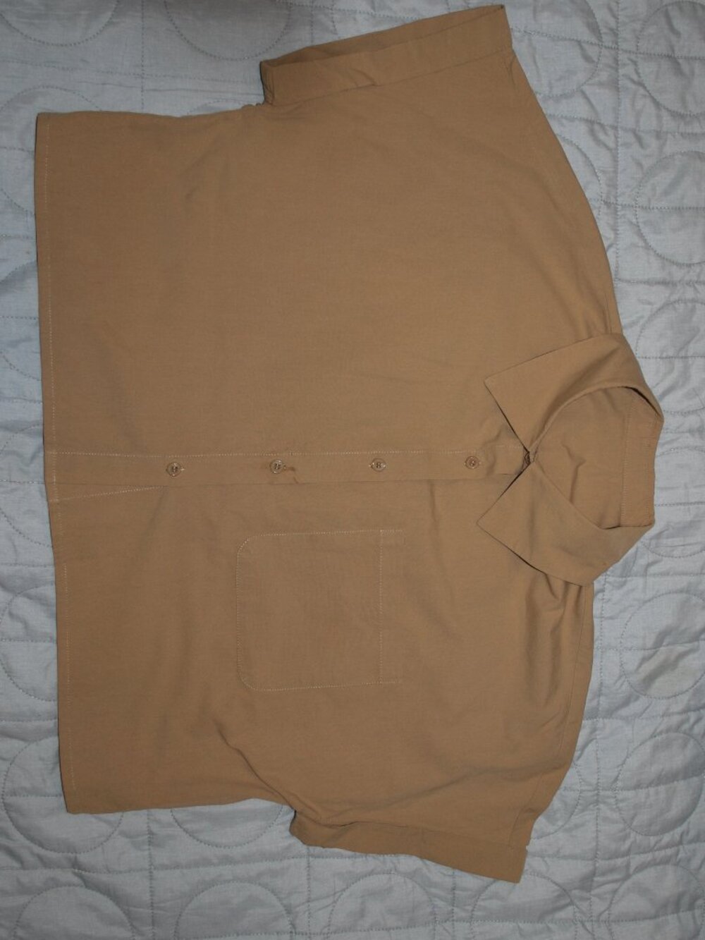 Cropped, Boxy Shirt Size L